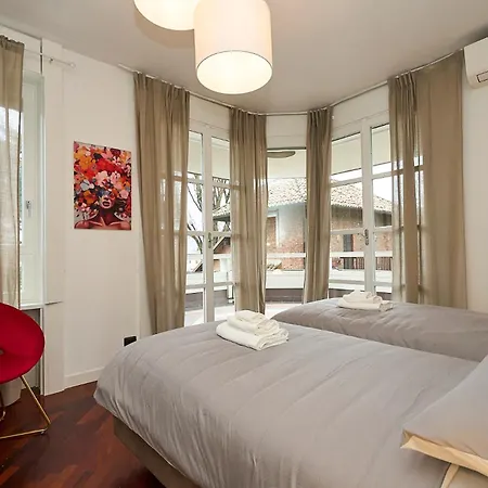 Appartamento Absolute Luxury Home, 15 Minutes Walk San Siro