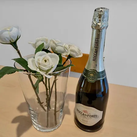 Mar19 Ampio E Luminoso A Comfort E Metro A Due Passi