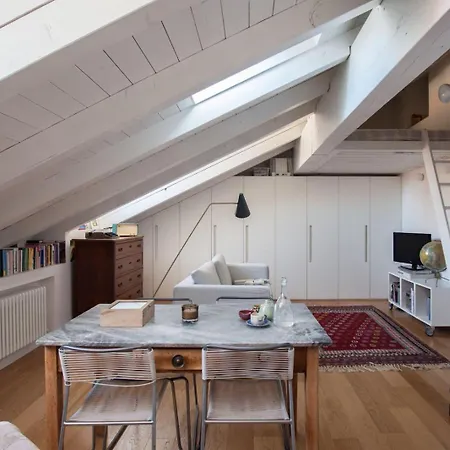 Charming Loft On The Navigli