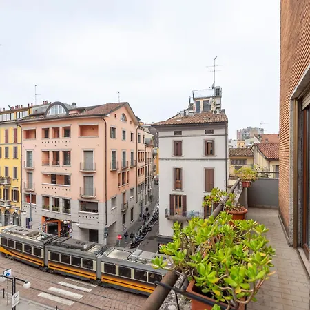 아파트 Italianflat - Colonne View - Balcony Retreat - Near Duomo