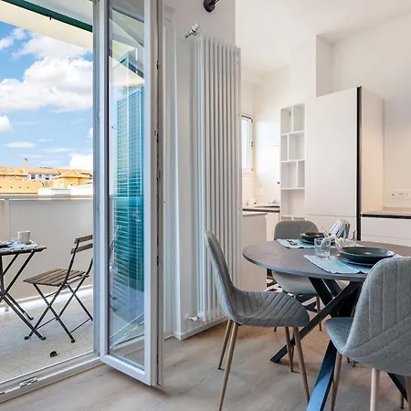 Lägenhet New Modern In