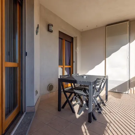I-host Spacious 2br With 2 Baths & Balcony Lejlighed