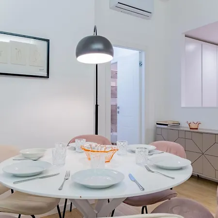 Paganini 4 Exclusive - 2 Bedroom And 2 Bathroom Appartamento Milano