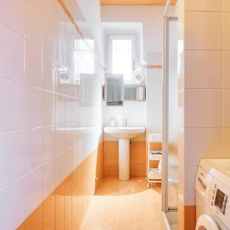 Hostmate - - Plinio - Citta Studi Апартаменты Милан