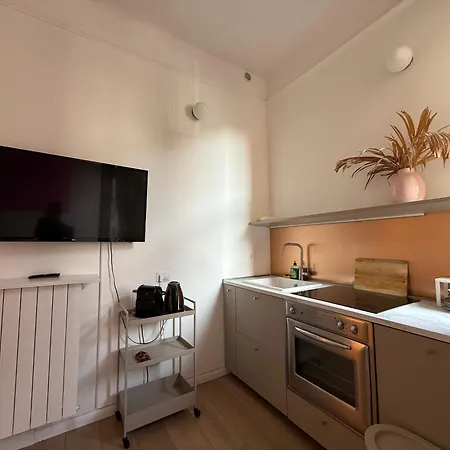 Callmehome - Navigli - Authentic Milanese Appartement *