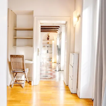 Duomo Charming Maison With Private Terrace - A Unique Milanese Experience Lejlighed Milano
