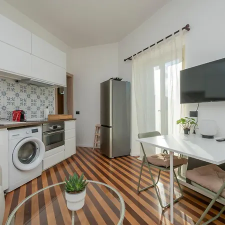 דירה Charming With Private Terrace Darsena Area