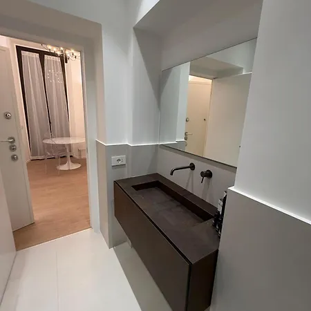 Апартаменты Maisons Via Dei Piatti - Mono Милан