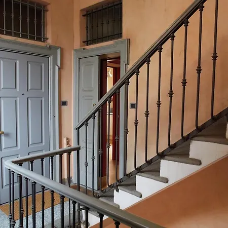 Duplex Tra Duomo E Brera Apartment Milan