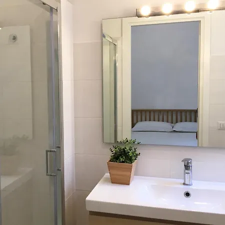 Casarudy-2 Bedrooms & Bathrooms Station Apartman Milánó