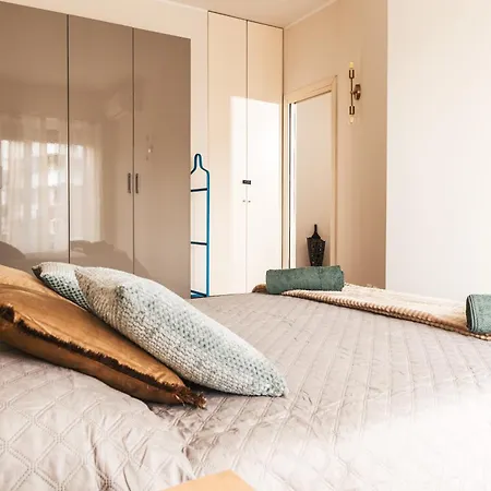 Murat - Isola District & M5 Marche Appartement *