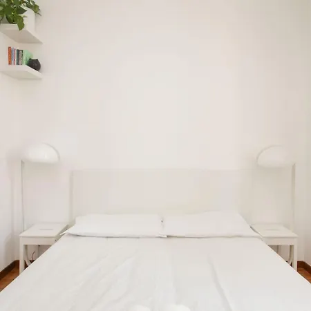 Stayeasy Correggio - Milanese Style - Area Appartement Milan