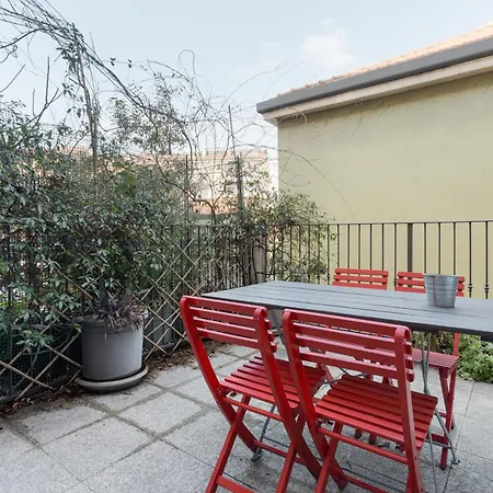 Lejlighed Guesthost - Comfy Terrazza Farini In Derganino *