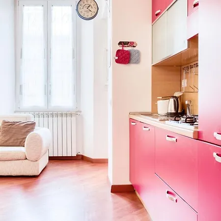 Easylife - - Campionesi 3 - Porta Romana Apartment *