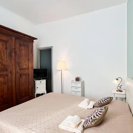 Lägenhet Porta Venezia - Elegante In Palazzo D'epoca *