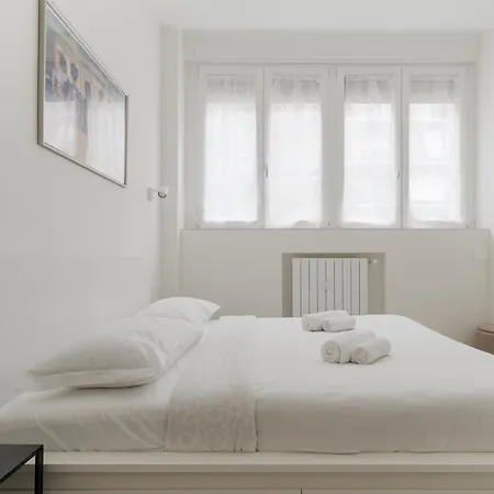 Guesthost - Comfy Flat Near Gambara Mm1 * Milánó
