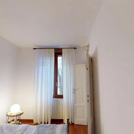 De Angeli Apartamento Milão