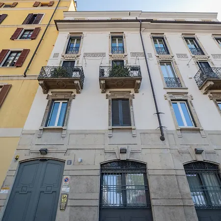 Comodo E Confortevole Loft A Due Passi Dal Duomo Di E I Navigli * Milano