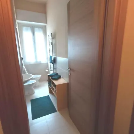 Mecenate 30 Apartment *