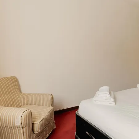 Guesthost - Mm4 Tricolore Cozy X4 Apartman Milánó