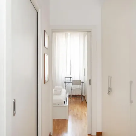 Stayeasy Correggio - Milanese Style - Area