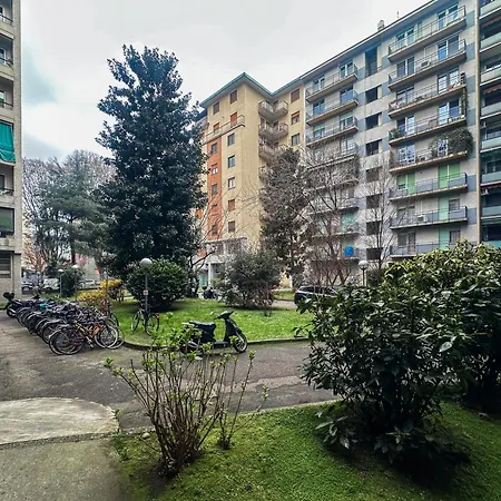 Sempione-citylife Design Flat 60mq With Space Milán