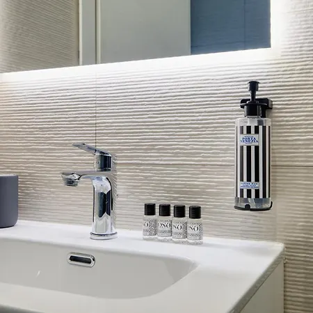 Appartement Just Urban - New And Quiet 1-br - Porta Venezia M1 Milaan