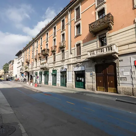 Esclusivo Nel Cuore Di * Milán