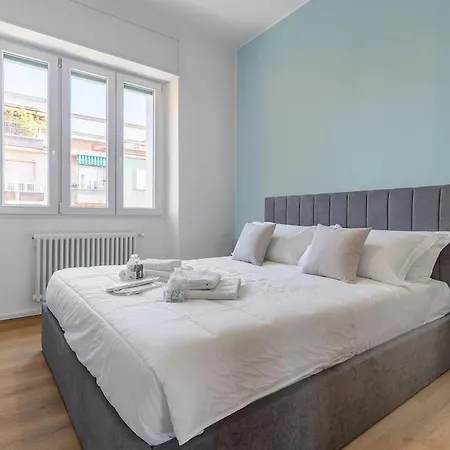 Lägenhet New Modern In *