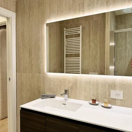 Luxury Station *