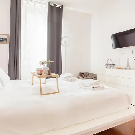 Apartment Easylife - - Campionesi 3 - Porta Romana Milan