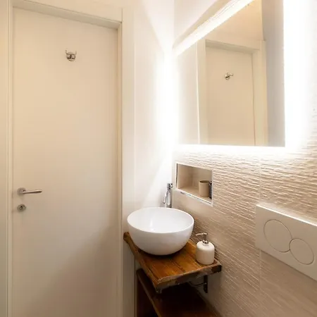 Navigli - Smart Loft Apartment Milan