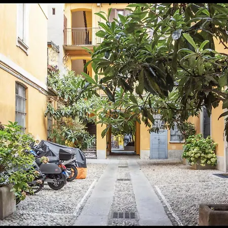 Bright Two-room In The Heart Of Chinatown Apartman Milánó