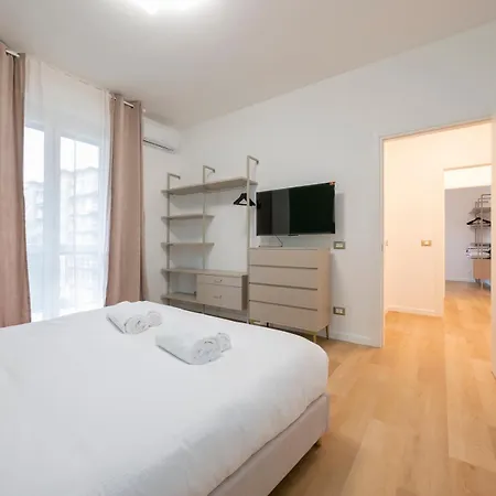 Luminoso E Moderno Vicino Metro Apartmán Milán