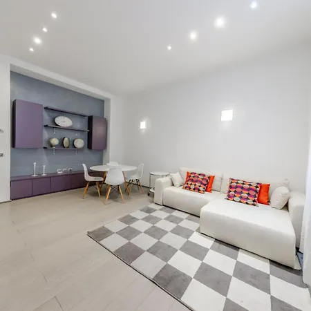 Casa Orti - Porta Romana - Leia Hospitality شقة *