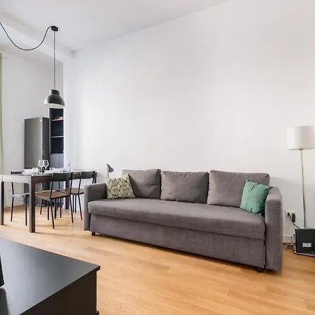 Bright Apartment-linate 10'- Duomo 10 Min Apartment