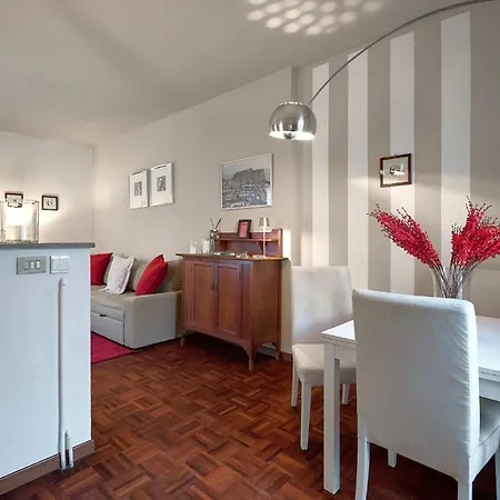 Апартаменты Niccolini 33 In Sarpi