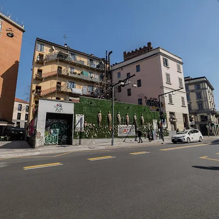 Comodo E Confortevole Loft A Due Passi Dal Duomo Di E I Navigli *
