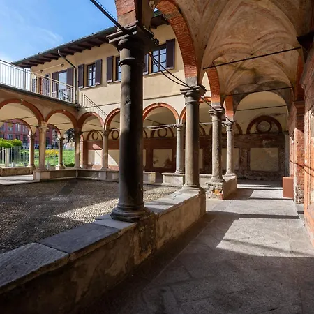 Il Glicine - Vista Mozzafiato, Zona Isola, Vicino Metro M3 M5 E Stazione Appartamento *