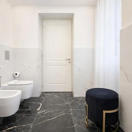 Black Lux 2br In Close To Navigli Milán