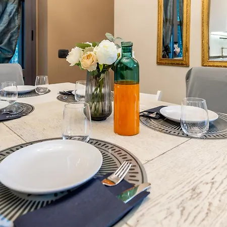 Stayeasy Meucci - 2-level With Garden And Box Apartament *