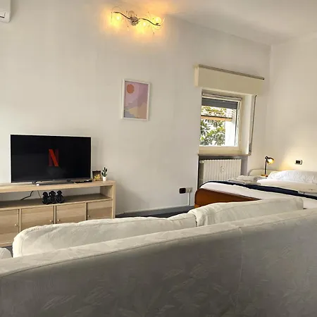 Yr - Nolo * ميلان