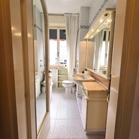 Yr - Nolo Apartmán
