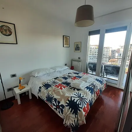 公寓 Santa Giulia Bright Two-room With 2 Terraces