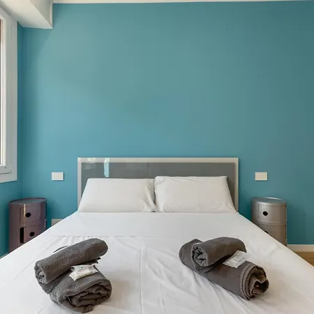 아파트 Historic Center - Renovated Designer - Wi-fi *