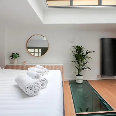 Cozy And Elegant Design Loft Apartment Milan