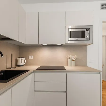 Bilocale Con Terrazzo Vicino M1 - San Siro Апартаменты Милан