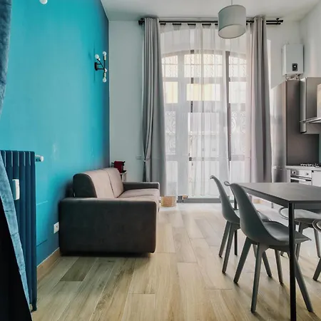 Domusmi Tadino 30 * Milaan