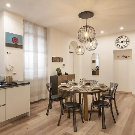Maison Milanese - Piazza Cinque Giornate & Duomo Appartement *