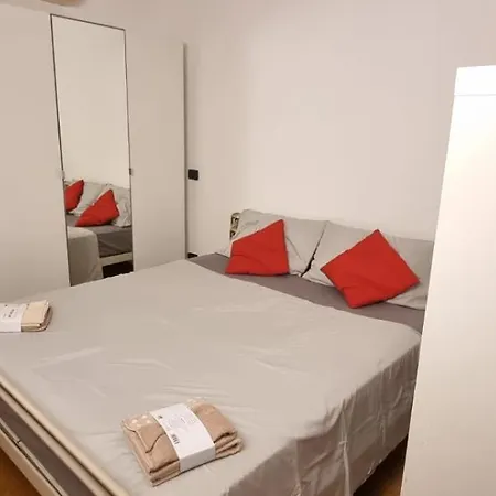 Novara Apartmán Milán
